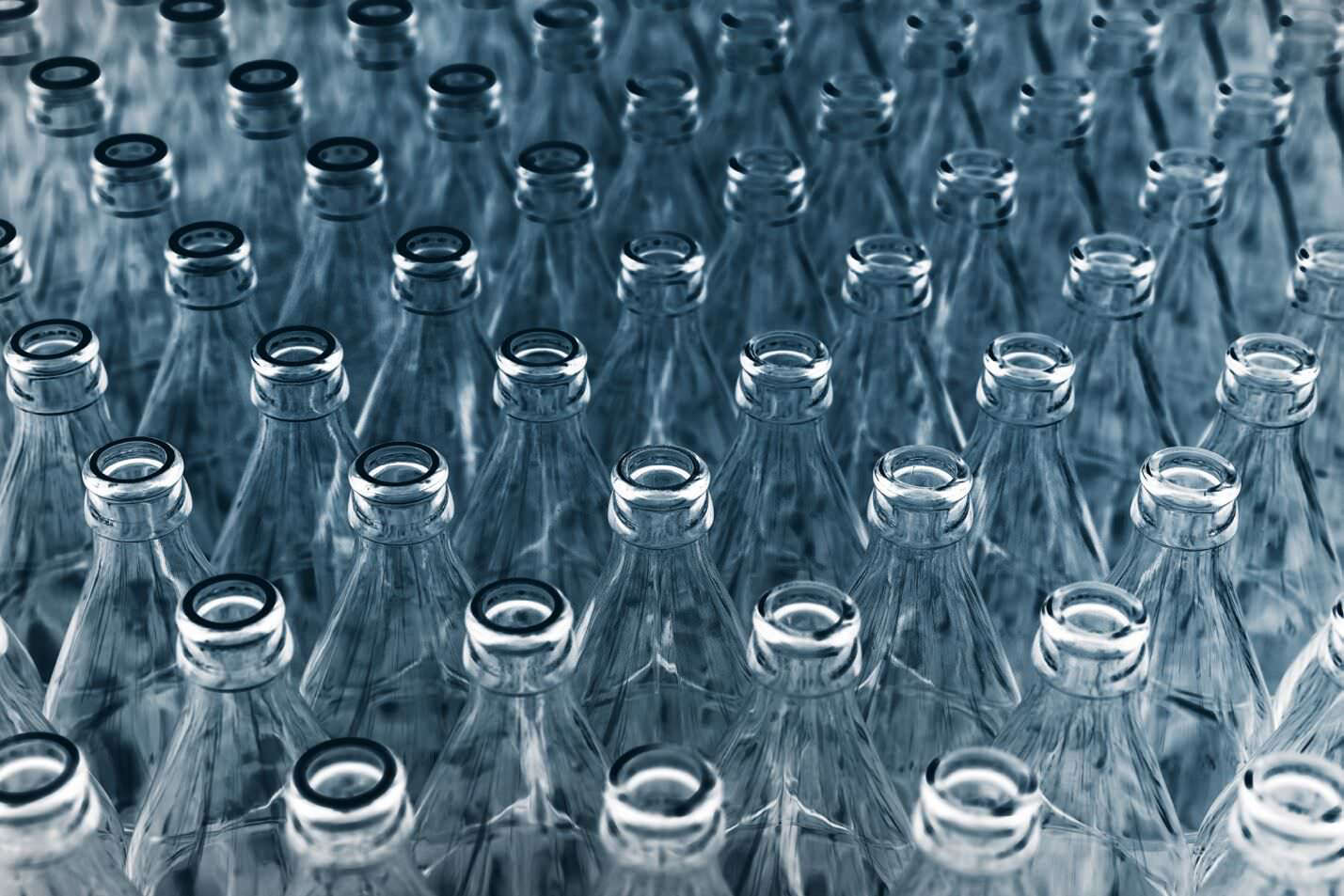 Let's Make a Bottle: Understanding the Glass Bottle Formation Process